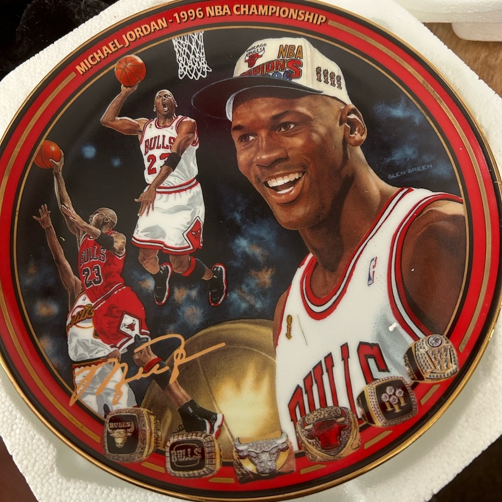 The Bradford Exchange NBA Legends Wall Art - Red and Black